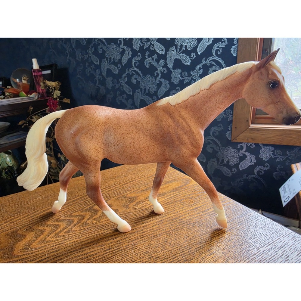 Breyer Horses Classic Series #616 Appendix Quarter Horse Palomino roan NICE